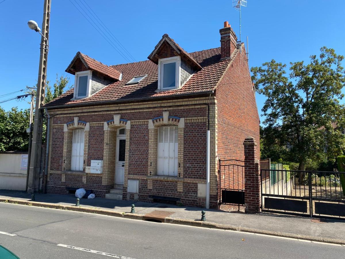 Le Garden & Spa Compiègne Exteriör bild